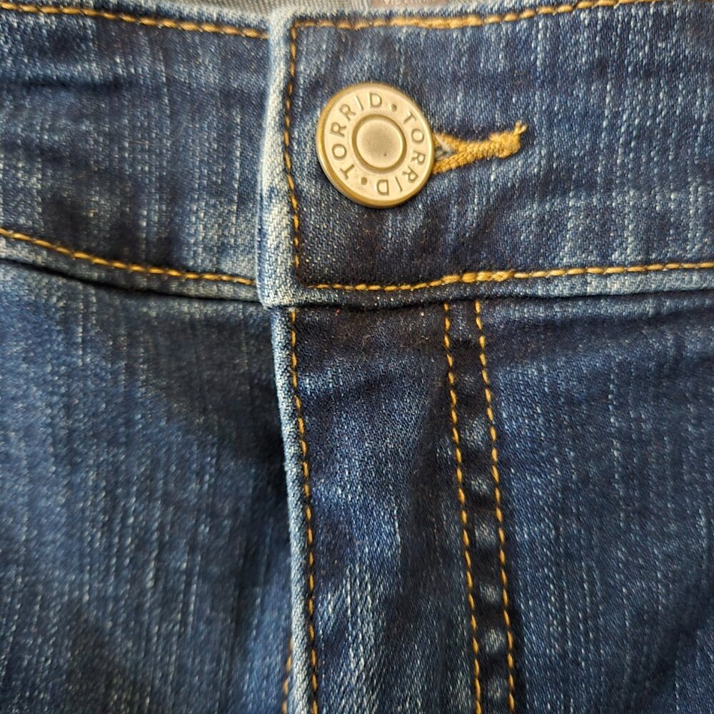 Torrid Perfect Boyfriend Ankle Vintage Stretch Jean Size 16S - Picture 4 of 7